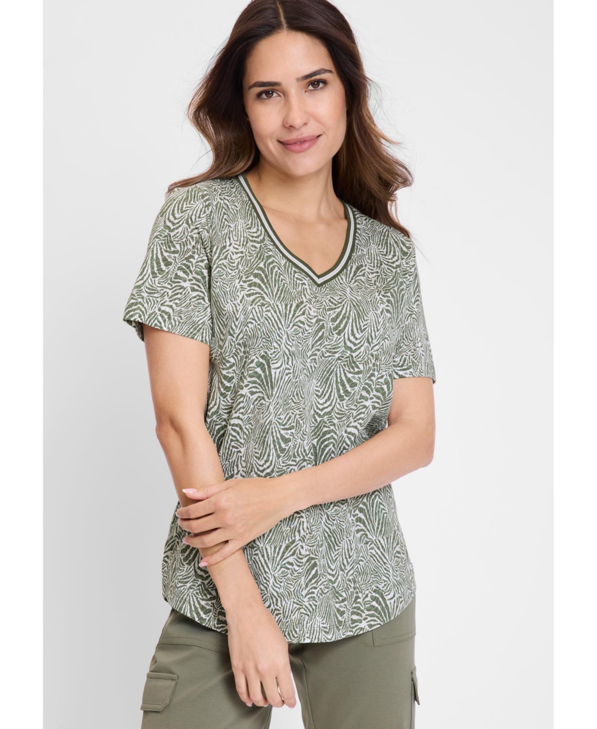 Women's Neo Animal Print T-Shirt - Olive