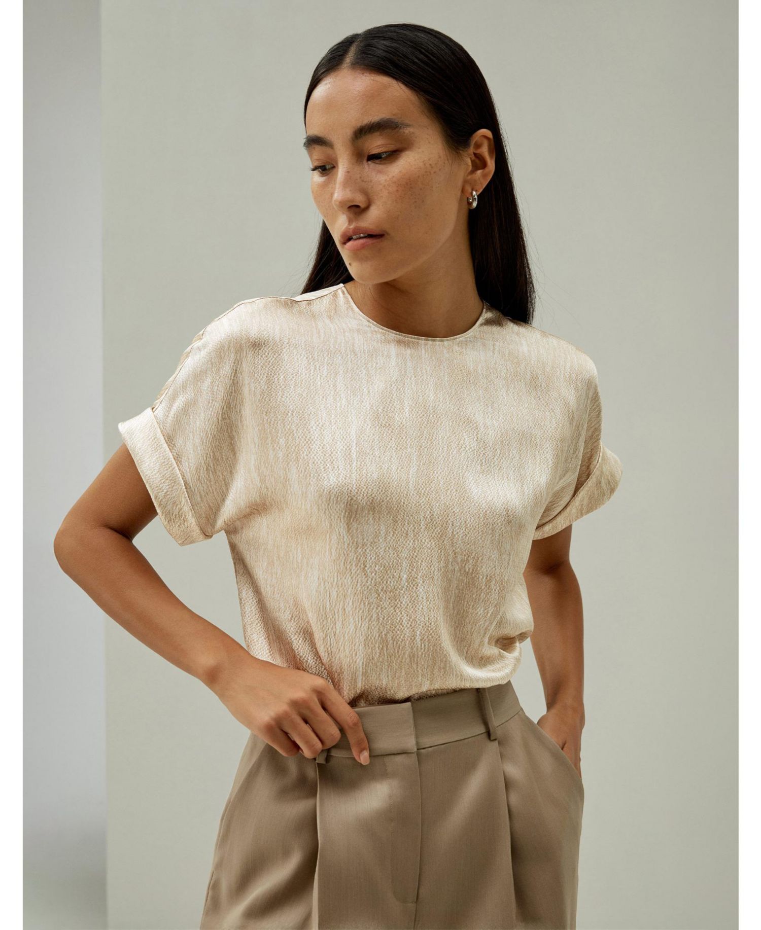 Women's Print Pearl Satin Silk T-Shirt Top