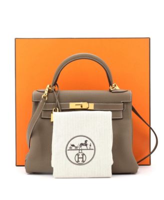 Бывшая в употреблении сумка Hermes Kelly 28 серого цвета из Того с золотой фурнитурой