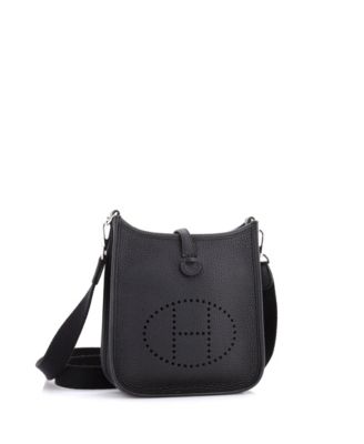 Бывшая в употреблении сумка Hermes TPM Evelyne третьего поколения Clemence