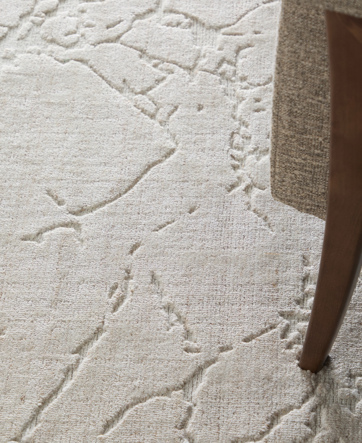 Thom Filicia For Feizy Aldrich T8019 8'x10' Area Rug