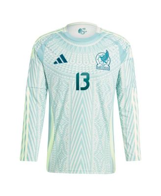 Мужская футболка Adidas Guillermo Ochoa Green с длинным рукавом, имитирующая футболку игрока Национальной сборной Мексики на выезде 2024 года.