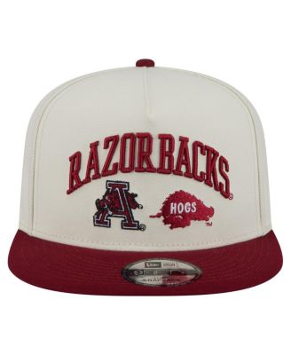 Мужская белая кепка-бейсболка Arkansas Razorbacks Collegiate 9FIFTY с А-образной оправой от New Era
