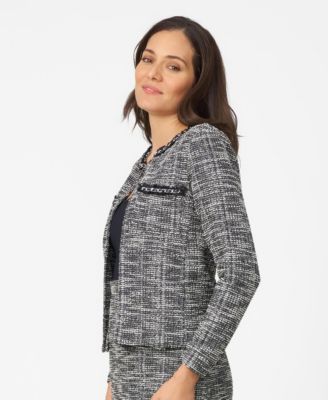 Женская куртка из букле с цепочкой на тросах и калибрах Lady Jacket