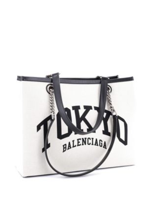 Подержанная сумка Balenciaga Medium Cities для беспошлинной торговли с принтом на холсте