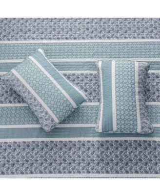 Stripe & Paisley Microfiber Quilt Set With Shams