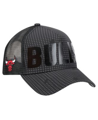 New Era - Men's Black Chicago Bulls Midnight Ink Tonal A-Frame Trucker 9FORTY Adjustable Hat