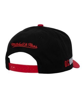 Мужская кремовая кепка Mitchell & Ness D.C. United отряхнулась от Pro Crown Snapback