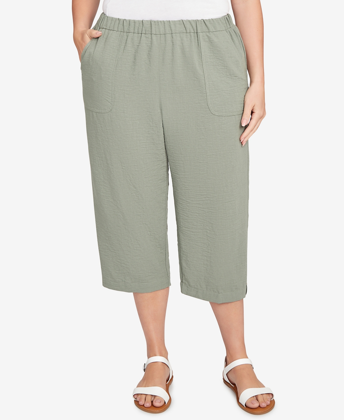 Alfred Dunner Plus Size Button Tab Patch Pocket Capri Pants