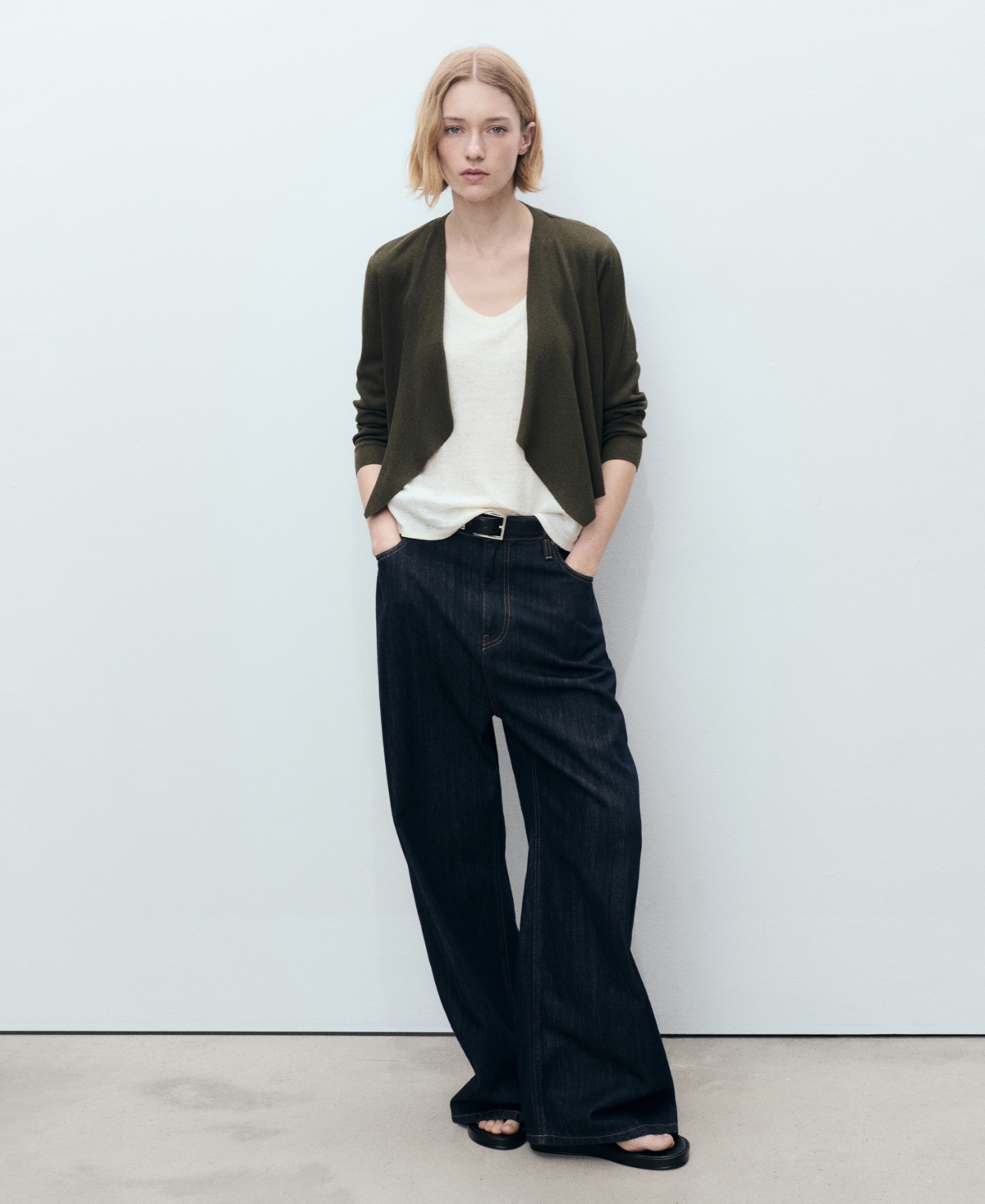 Mango Women's Knitted Cropped Cardigan