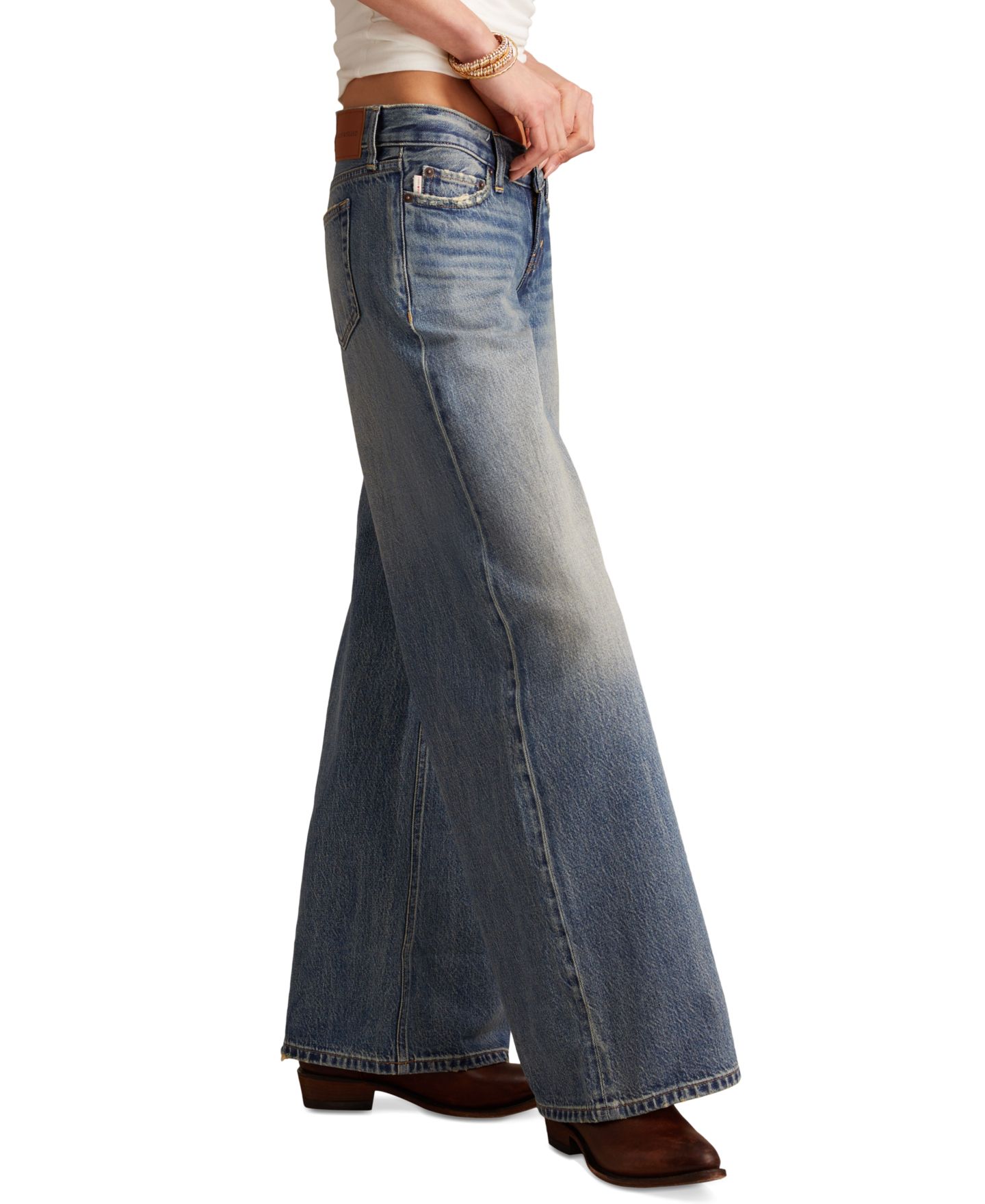 Женские джинсы Lucky Brand Juniors' Cotton Super Low Rise Ultra Wide, цвет: Get Low — фото 3