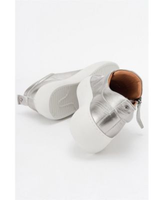 Allie Leather Zip Sneaker (Women)