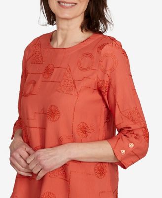 Геометрический топ с металлической вышивкой Alfred Dunner Petite Copper Canyon