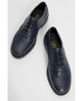 Women's Lace-Up Leather Oxford with Block Heel