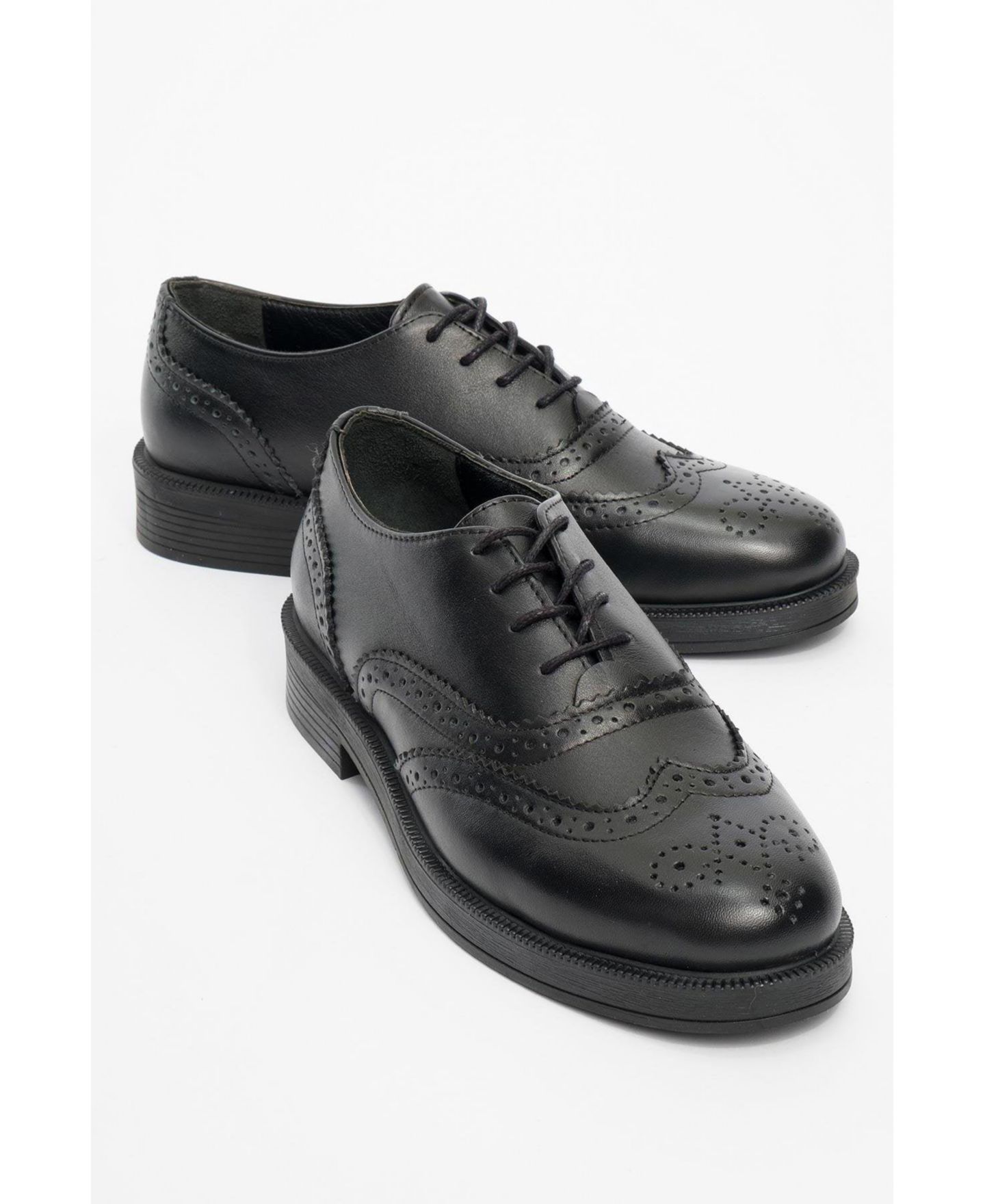 Женские туфли Forever & Always Shoes Lace-Up Leather Oxford with Block Heel, цвет: Чёрный кожаный — фото 1