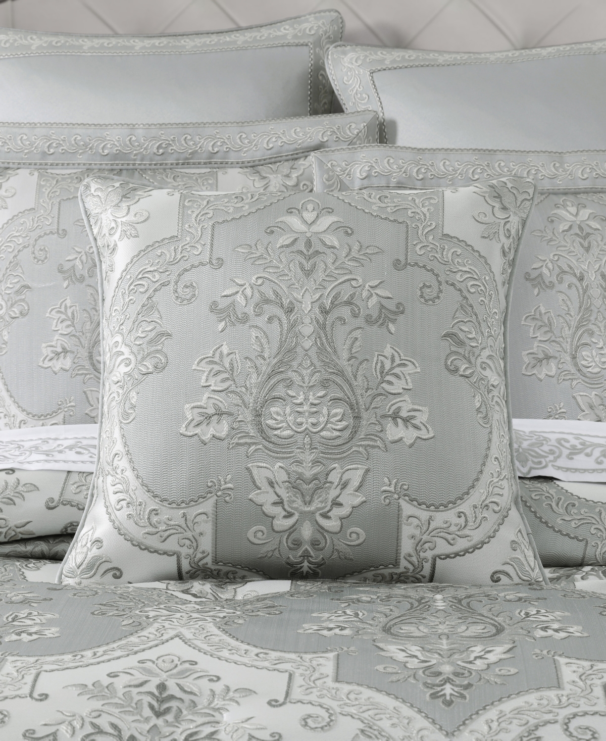 J Queen New York Sondra Decorative Pillow, 20" X 20"