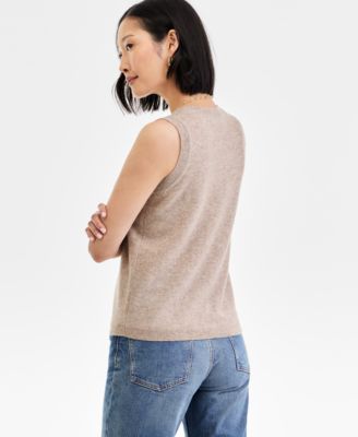 Women's Sleeveless Crewneck Sweater