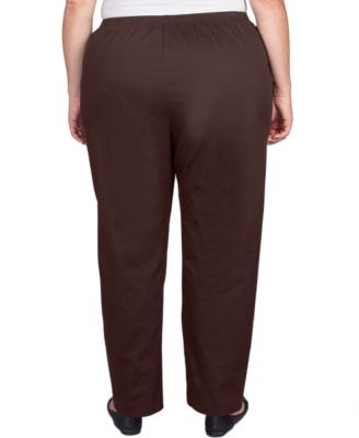 Plus Size Mid-Rise Casual Pants