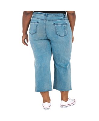 Plus Size Curvy-Fit Grommet Trim Cropped Ankle Jeans