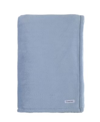 Core Plush Solid Blanket, Queen