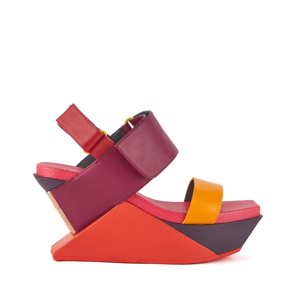 Womens Delta Wedge Sandal - Irony