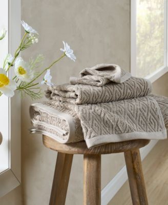 Maze Solid Texture Cotton Hand Towel, 30" x 20"