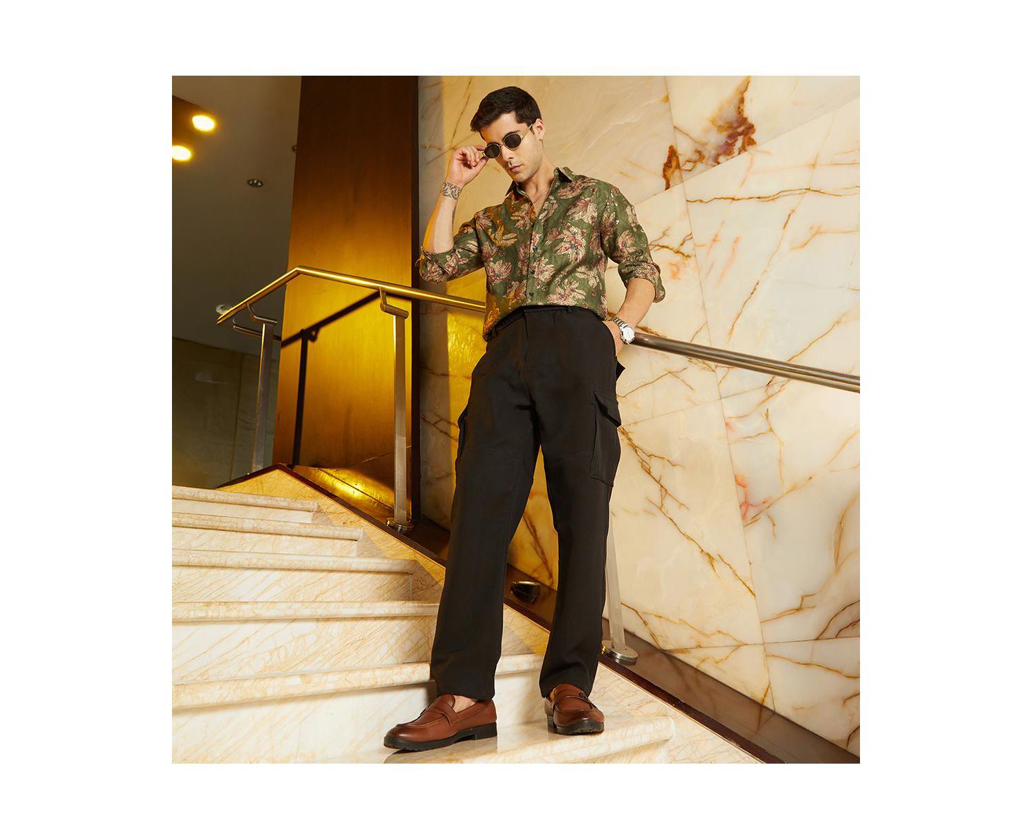 Men's Midnight Black Straight-Fit Cargo Trousers