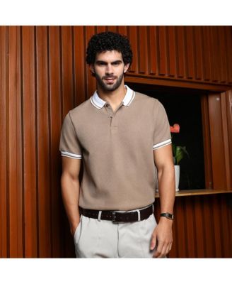 Мужская футболка поло Campus Sutra песочно-бежевого цвета в кубовидную полоску