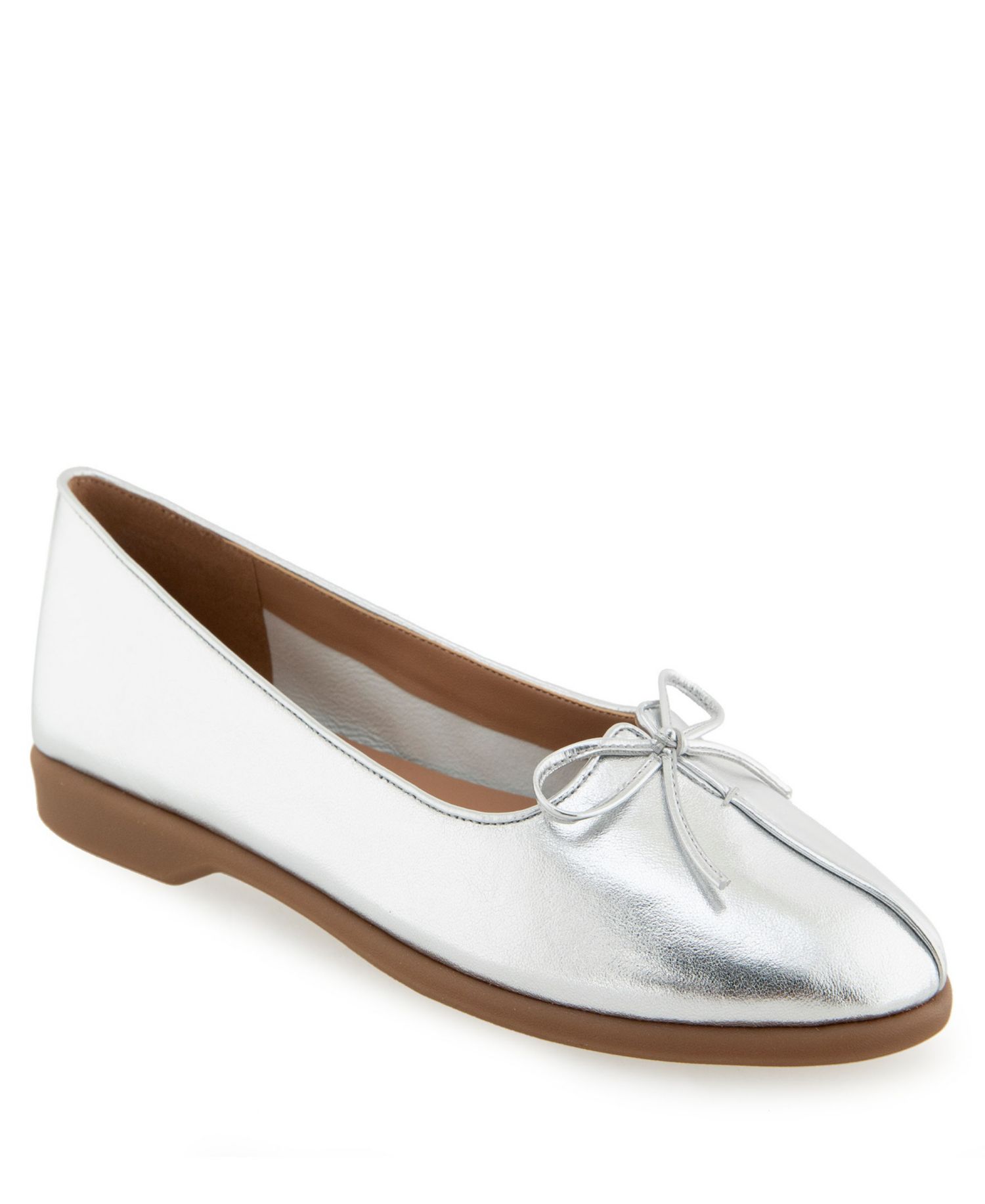 Women's Novia Tapered Toe Ballet Flats