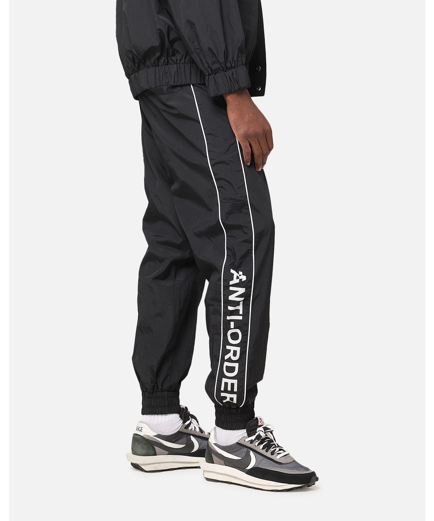 Men's Track Club Nylon Jogger, Black, M