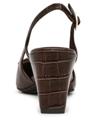 Women's Renetta Slingback Block Heel Pumps