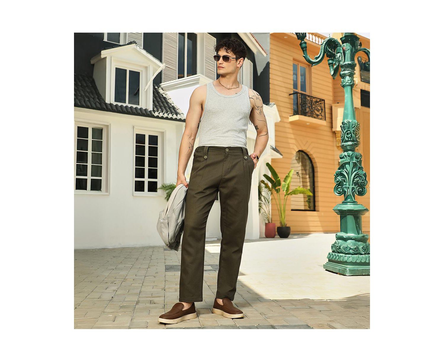 Men's Sacramento Green Ribbed-Pleated Chino Trousers