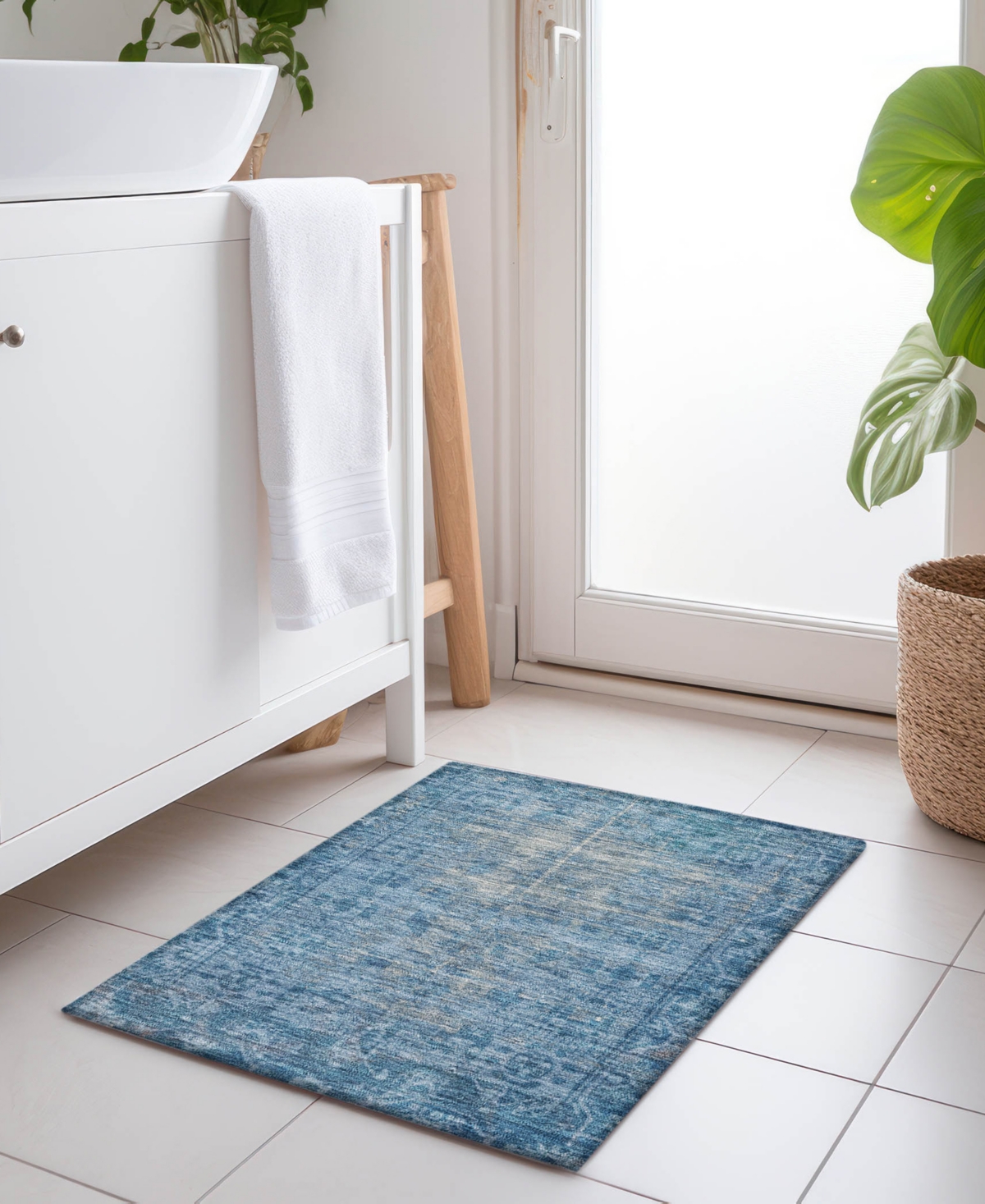Addison Chantille Acn1228 1'8"x2'6" Area Rug