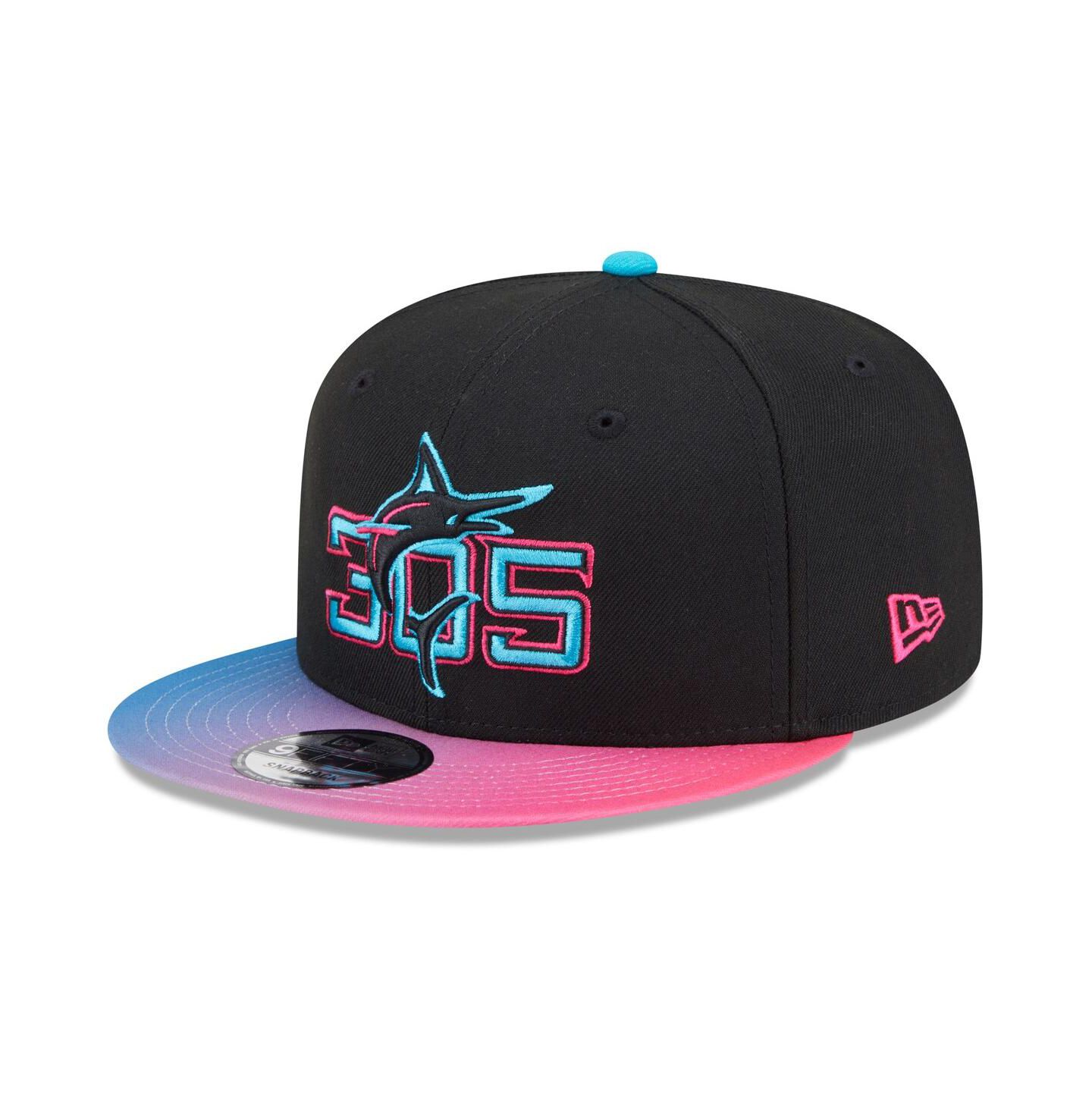 Мужская кепка New Era Black/Pink Miami Marlins 2025 City Connect 9FIFTY Snapback Hat — фото 1