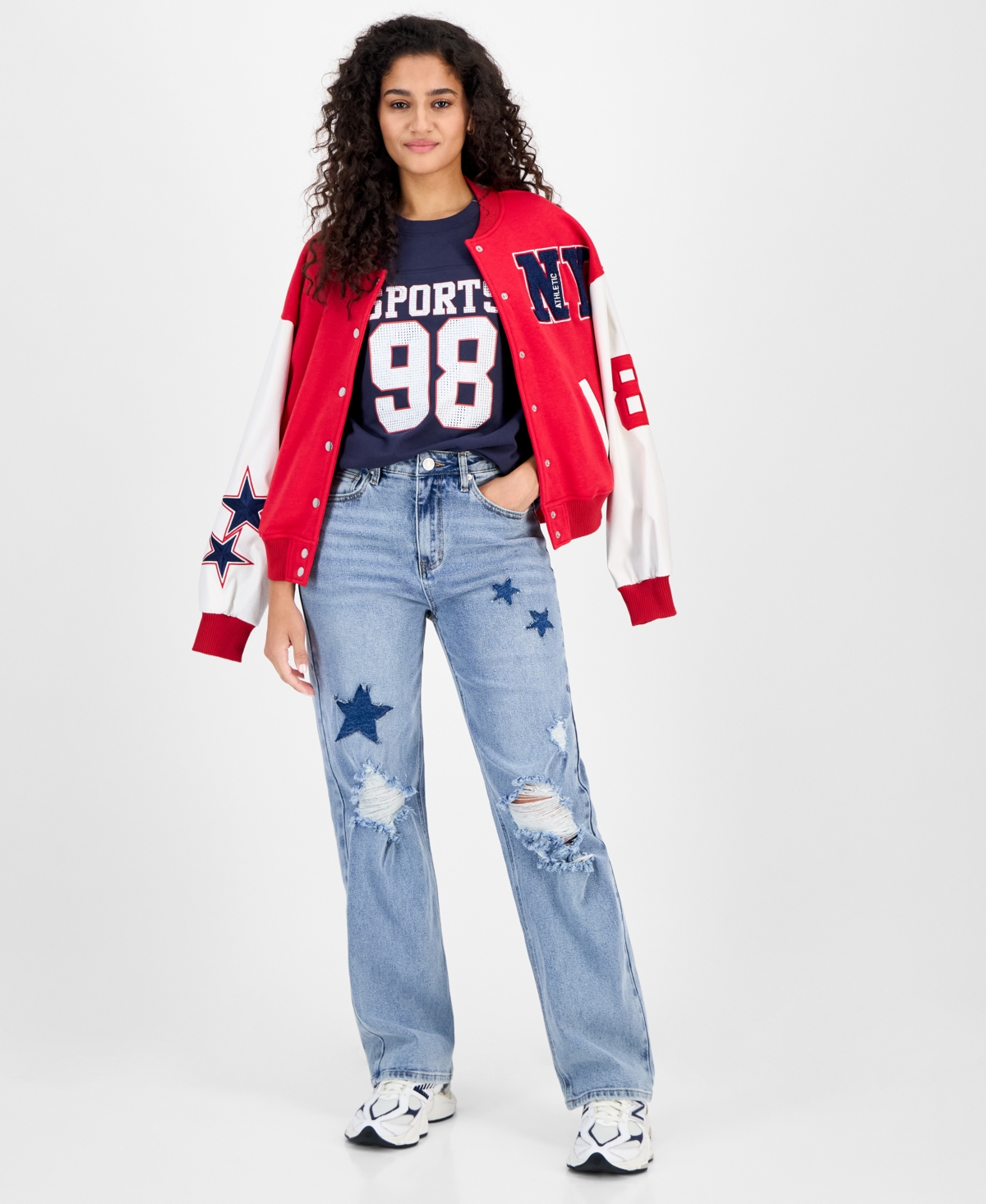 Juniors' High-Rise Star-Patch Straight-Leg Jeans - Med Denim