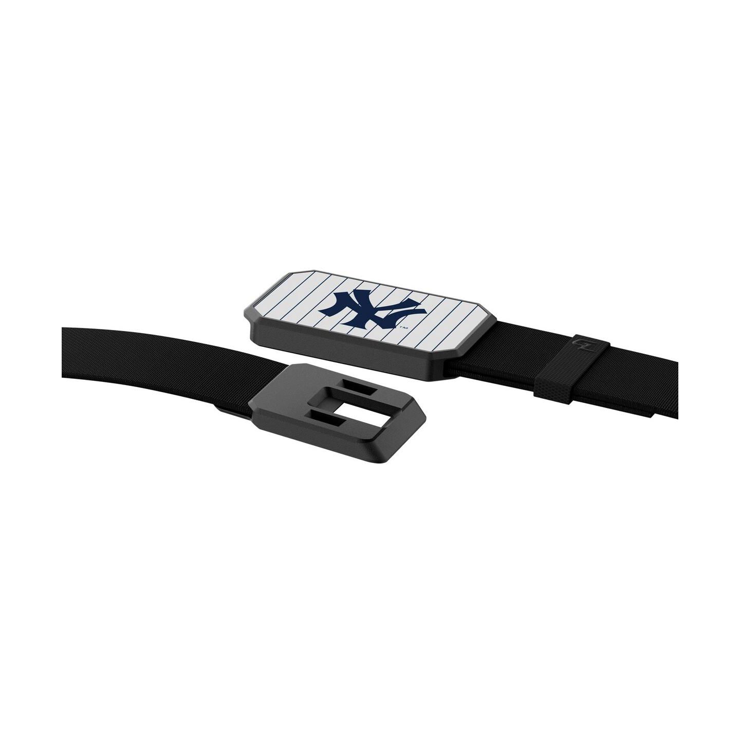 Мужской ремень Groove Life Black New York Yankees Belt with Team Color Buckle Belt — фото 4