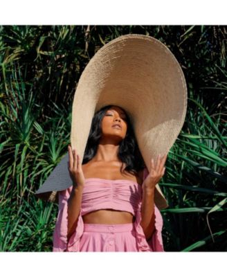 SOLANA Oversized Straw Hat in Natural Beige