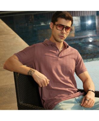 Мужская футболка поло Campus Sutra виноградно-фиолетового цвета на текстурной подкладке