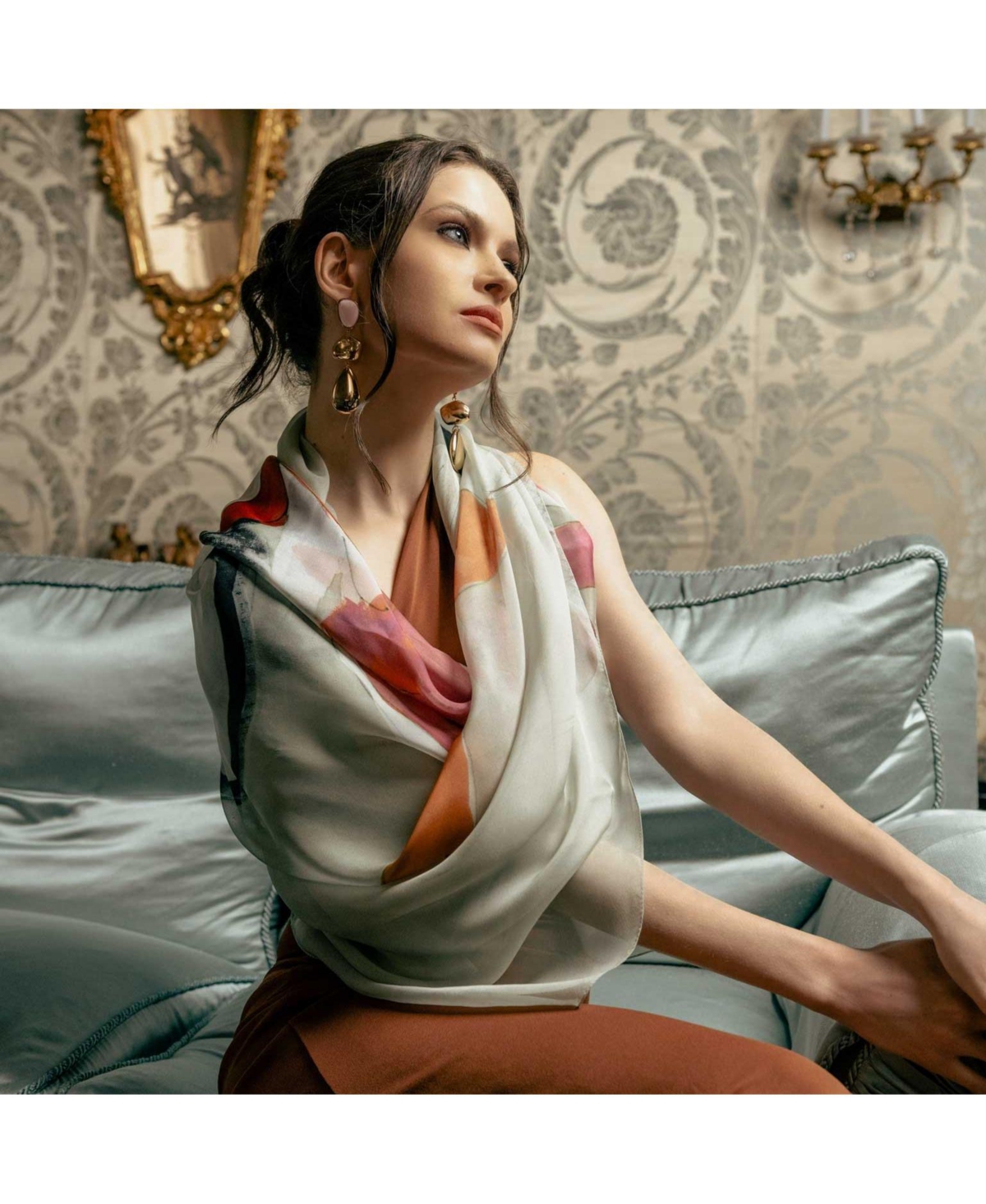Sonia - Large Silk Scarf for Women - Antique rose