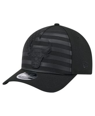 New Era - Men's Black Chicago Bulls Game Day Flag A-Frame 9FORTY Adjustable Hat