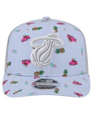 Мужская светло-голубая/серая кепка Miami Heat Adventure Aloha с рисунком 9SEVENTY на эластичной застежке от New Era