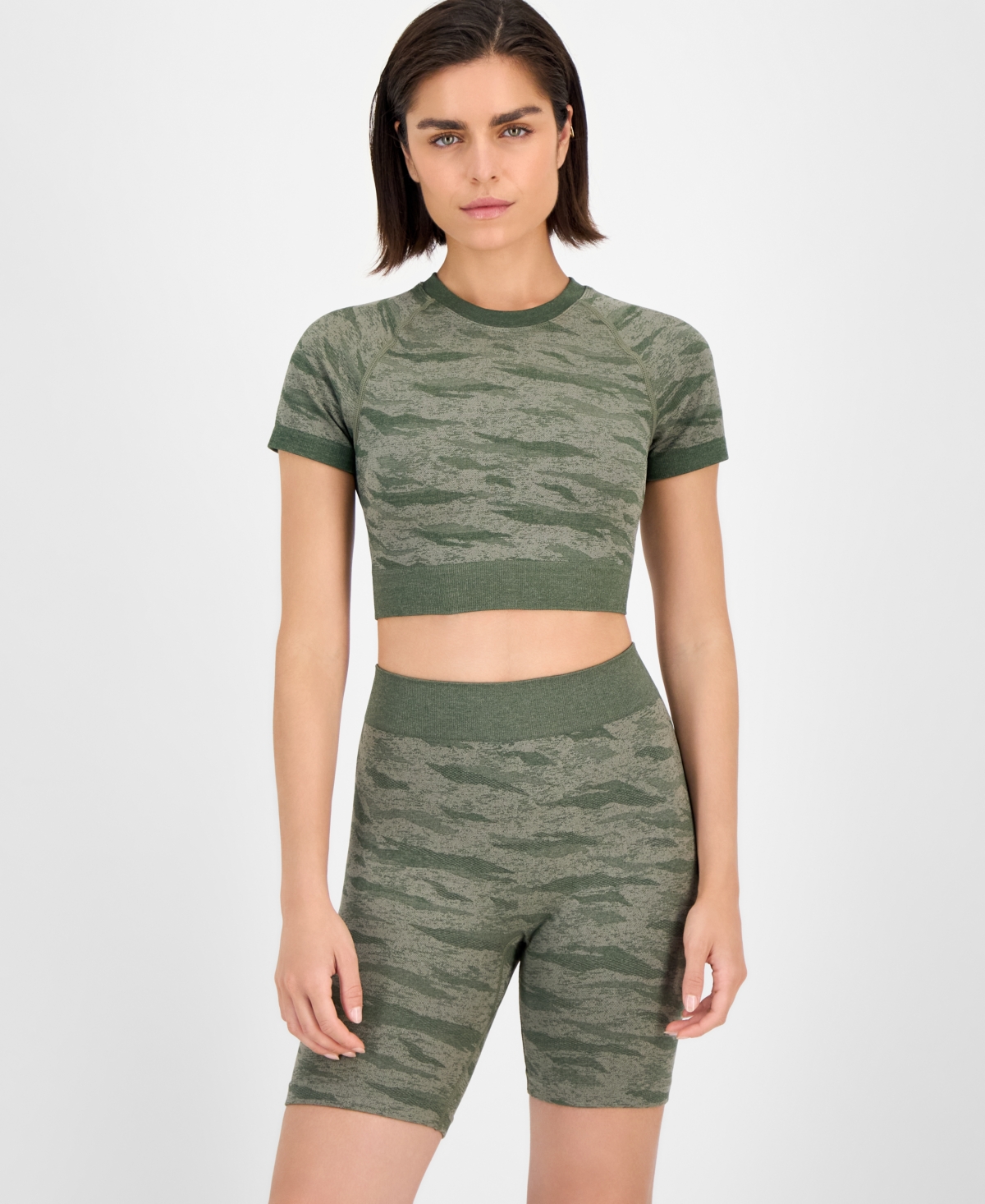 Women's Printed Seamless Short-Sleeve Cropped Top, Exclusively at Macy's - Greenage