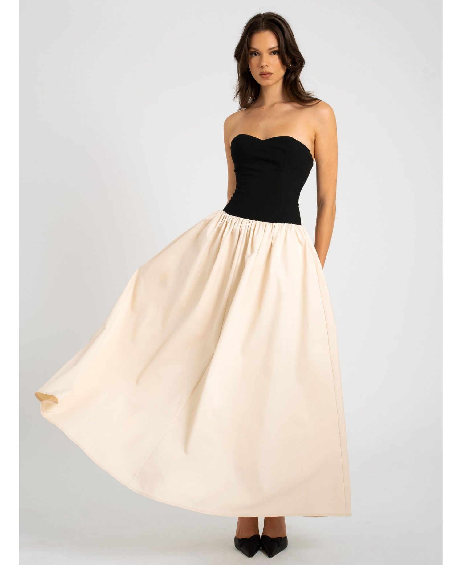 Women's Sana Sweetheart Lace-up Back Drop Waist Maxi Dress