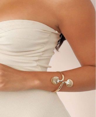 ETTIKA Santorini Shell Cuff Bracelet 14290₽