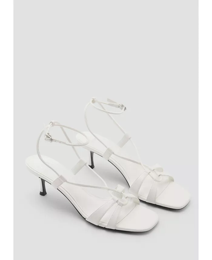 https://slimages.macysassets.com/is/image/MCY/products/6/optimized/32935106_fpx.tif?op_sharpen=1&wid=700&fit=fit,1&fmt=webp