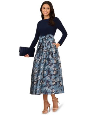 Adrianna Papell - Women's Long-Sleeve Jacquard Ball Gown