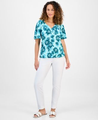 Petite Blossom V-Neck Crepe Top, Exclusively at Macy's 