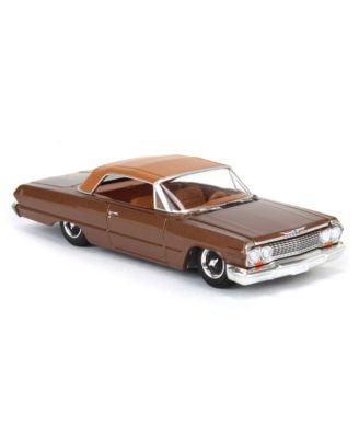 1/64 1963 Impala SS Convertible, Bronze Metallic, California Lowriders 6