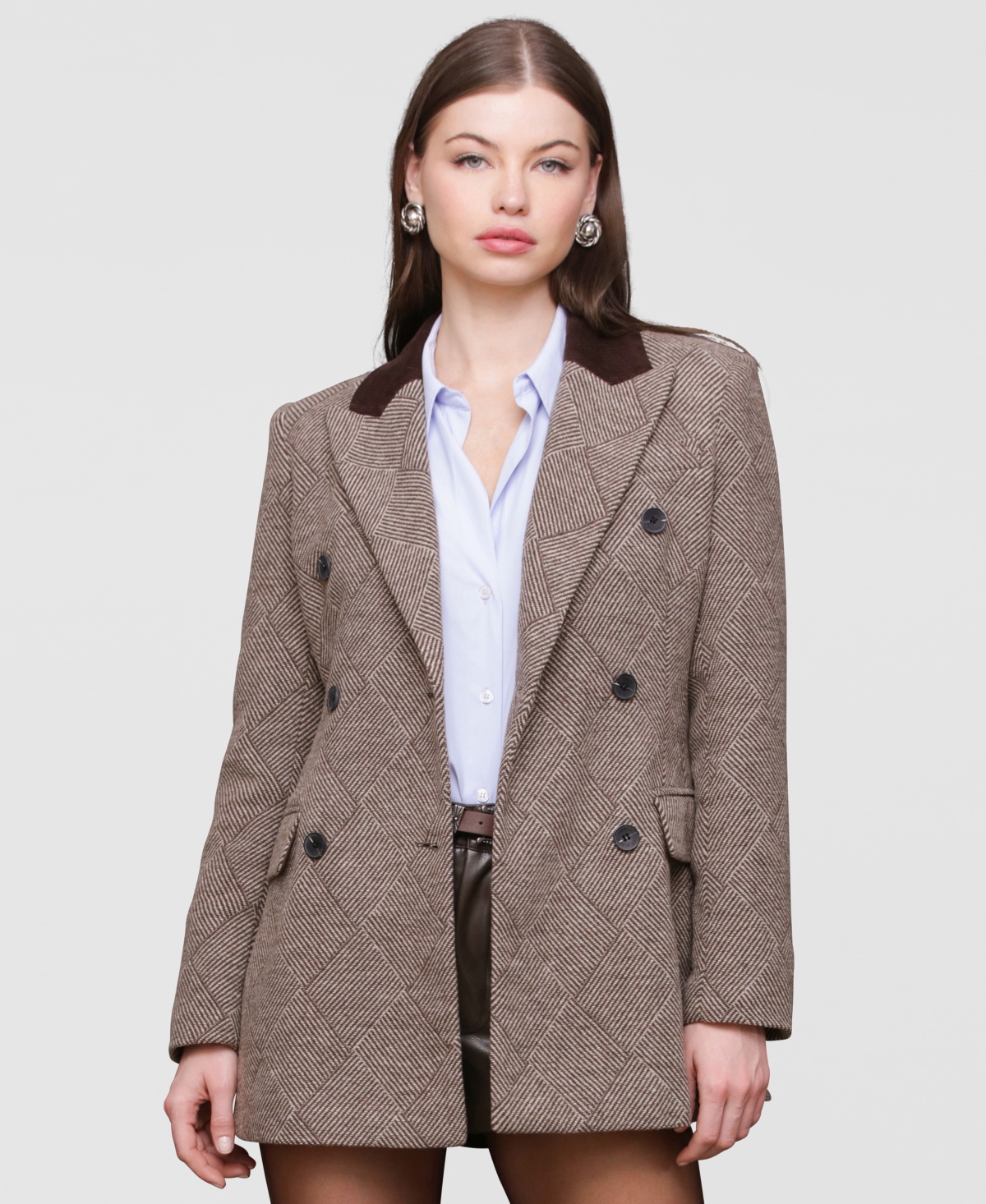 Avec Les Filles Basket Weave Doubled Breasted Blazer In Brown