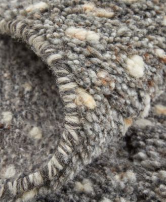 Dering T6042 4'x6' Area Rug